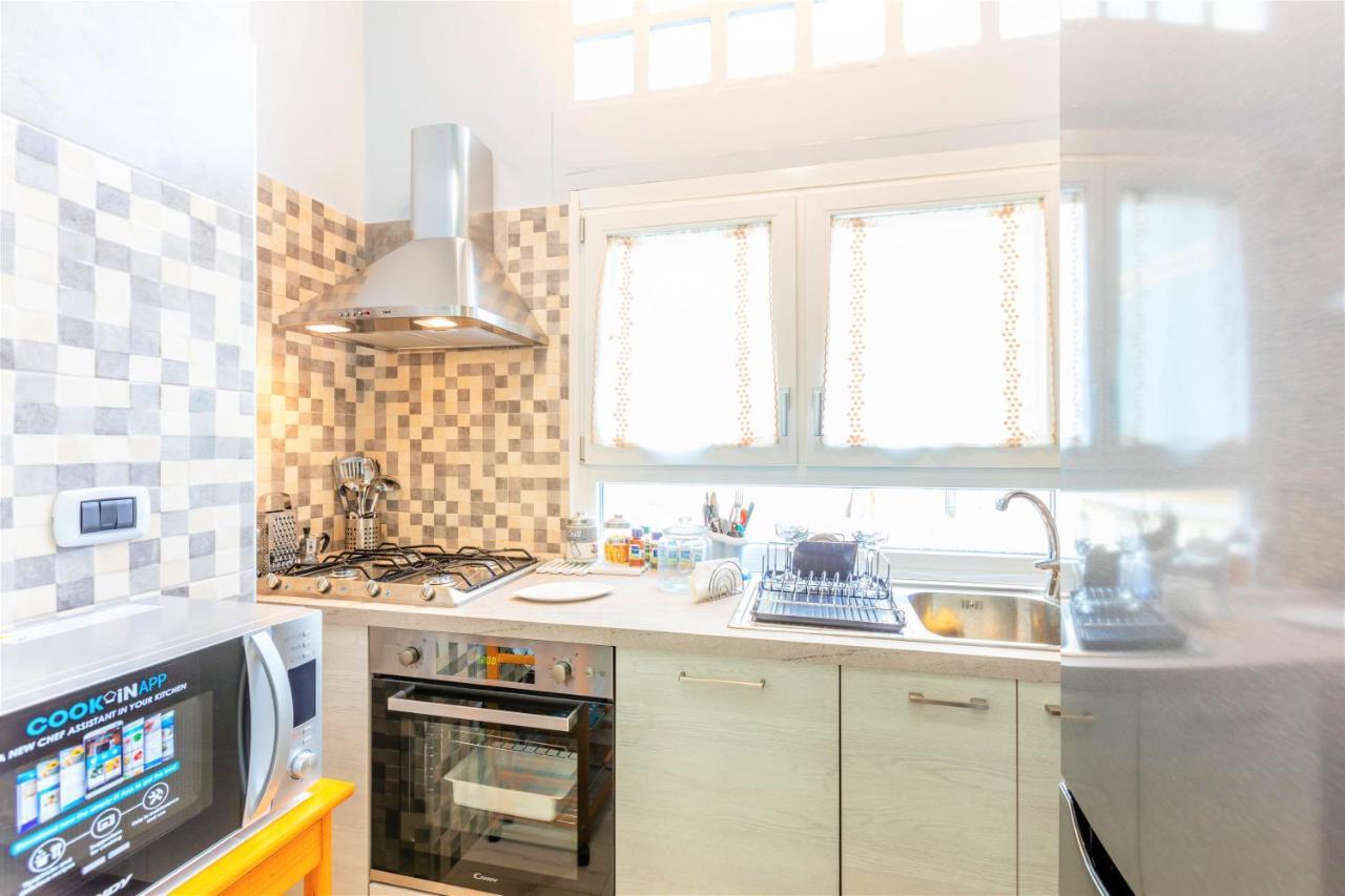 Hostly - Art & Color Midtown - 3br 2ba Apartamento