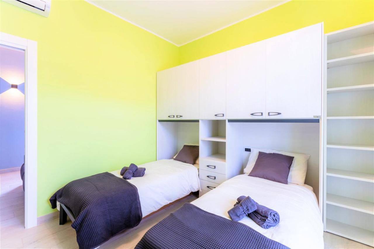 Apartamento Hostly - Art & Color Midtown - 3br 2ba *